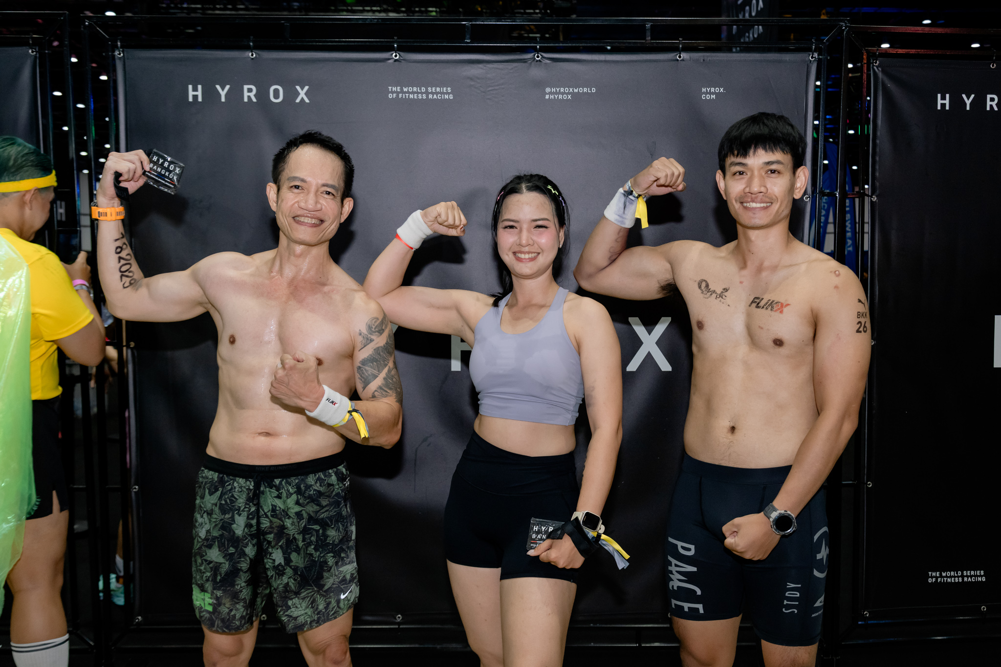 ผู้เข้าร่วมกิจกรรม HYROX พร้อมผลิตภัณฑ์ FLIKX